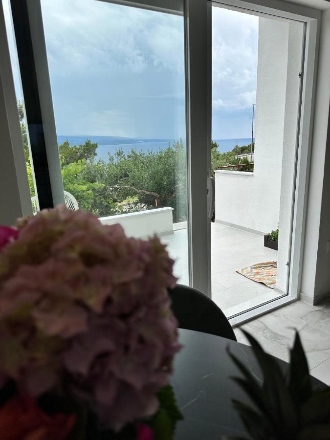 Olive View Apartment Брела Екстер'єр фото